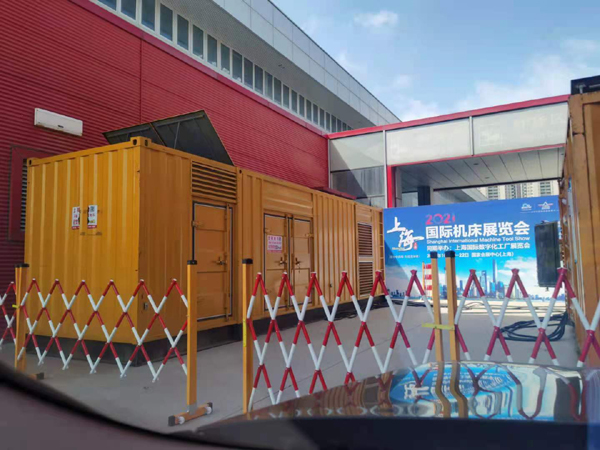 南岔出租发电机-柴油发电机和汽油发电机哪个更好一些?