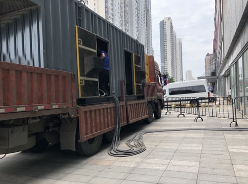 南岔冷却液不足的情况下如何检查柴油发电机组？